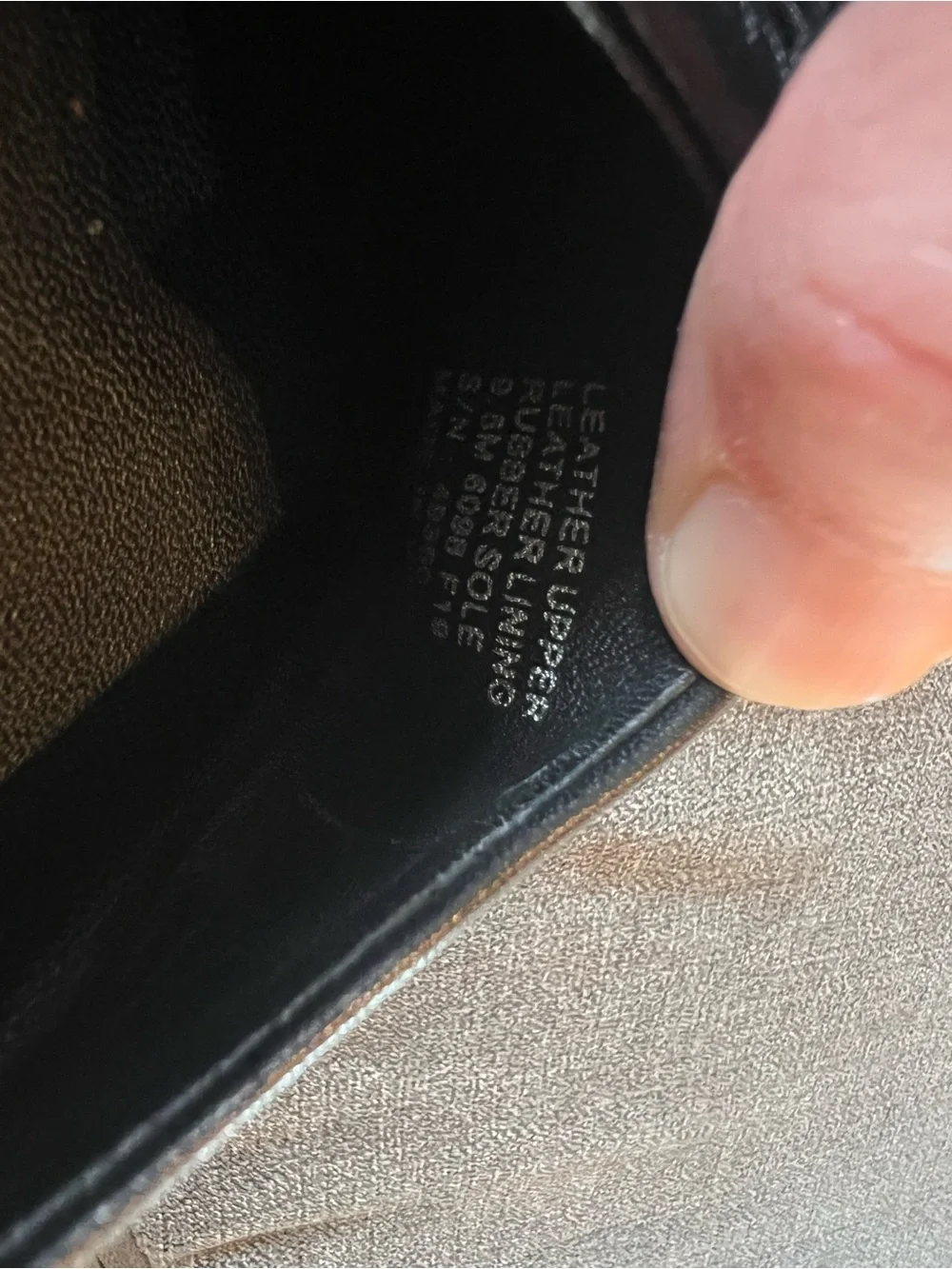 Tory Burch Black Leather Logo Round-Toe Ballet Flats - Picture 4 of 4